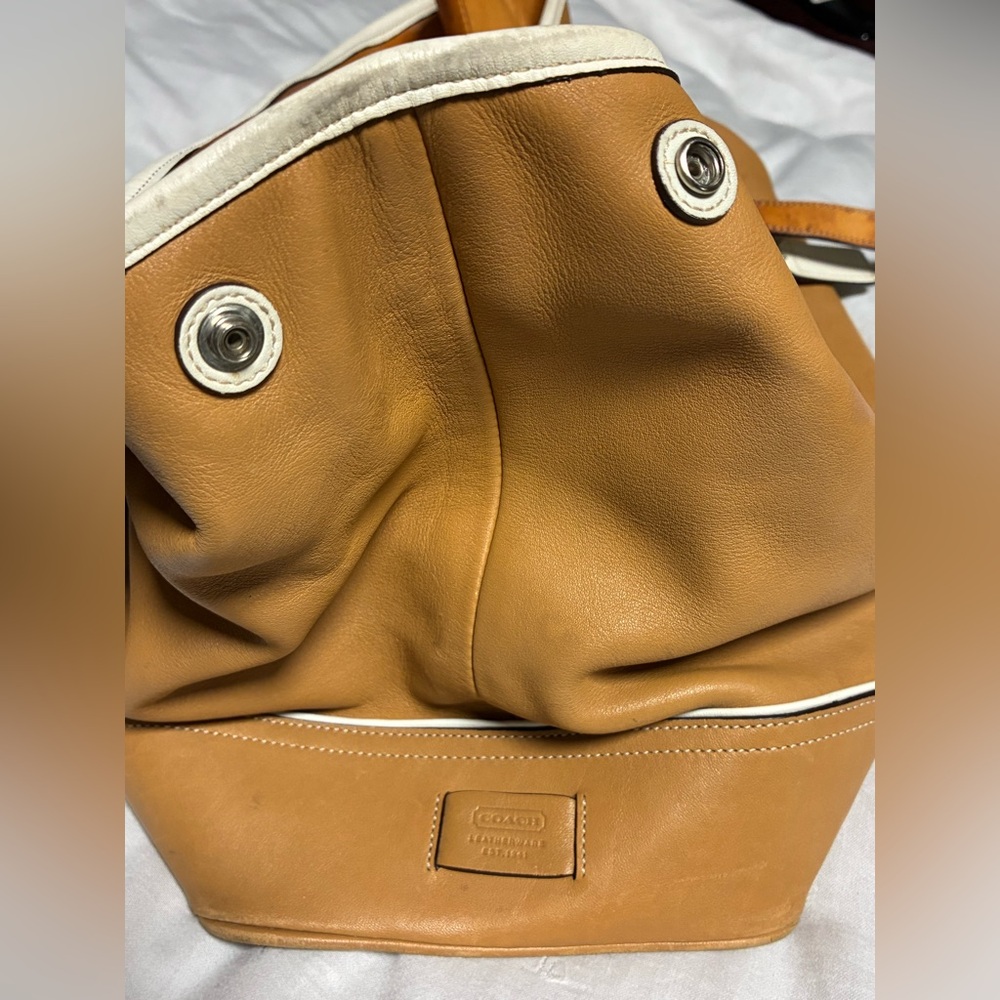 COACH | Leatherware 5142 | Caramel & Cream Leather Satchel | Y2K Equestrian Luxe - Picture 4 of 16
